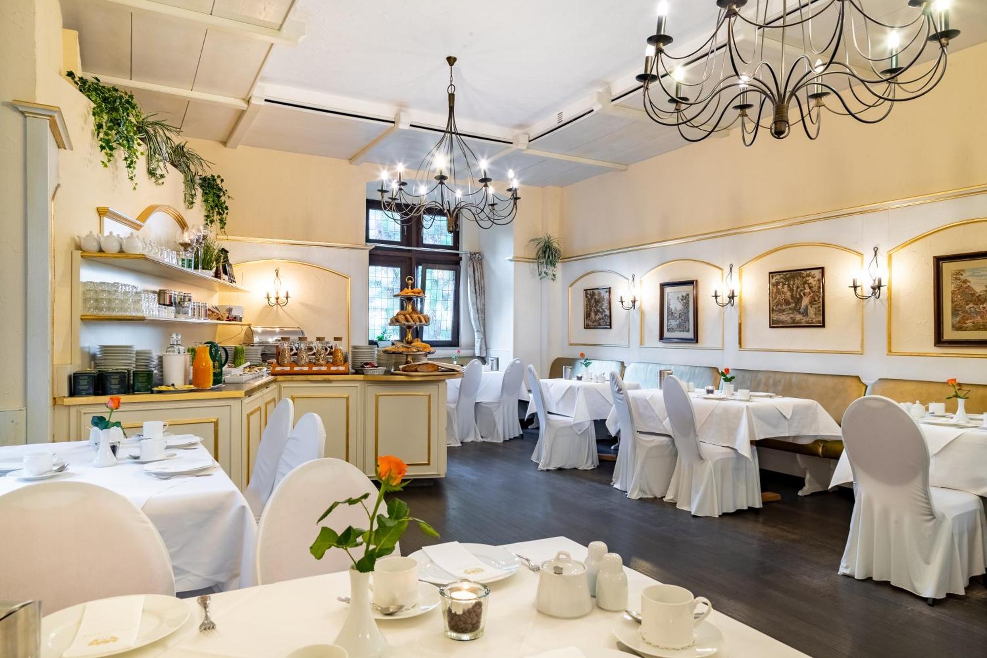 Burghotel Staufenberg Staufenberg  Zewnętrze zdjęcie