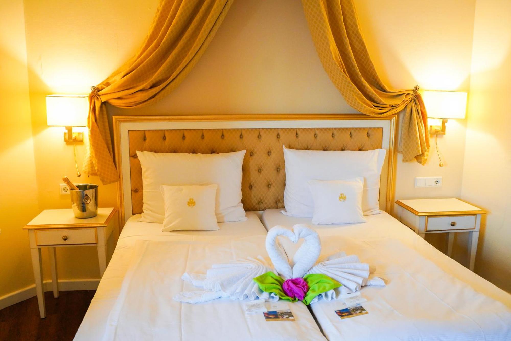 Burghotel Staufenberg Staufenberg  Zewnętrze zdjęcie