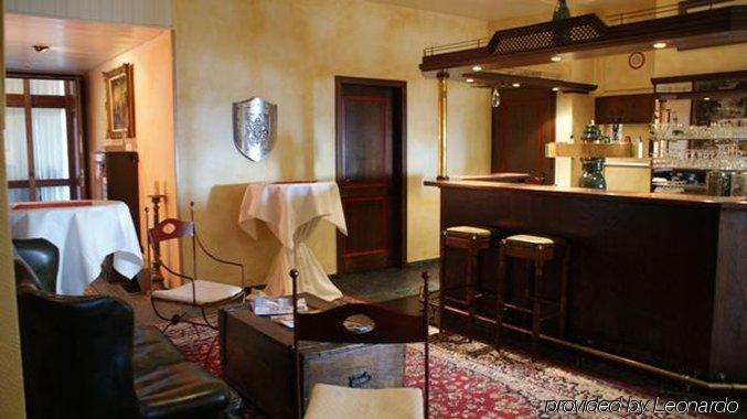 Burghotel Staufenberg Staufenberg  Restauracja zdjęcie